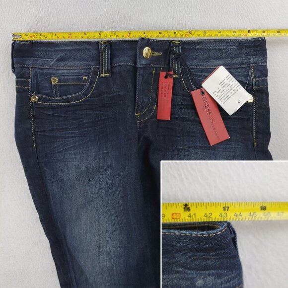 Guess Daredevil Jeans Skinny Leg Stretch Low Rise Women's 31 Measures 34x33 NWT - Picture 7 of 12